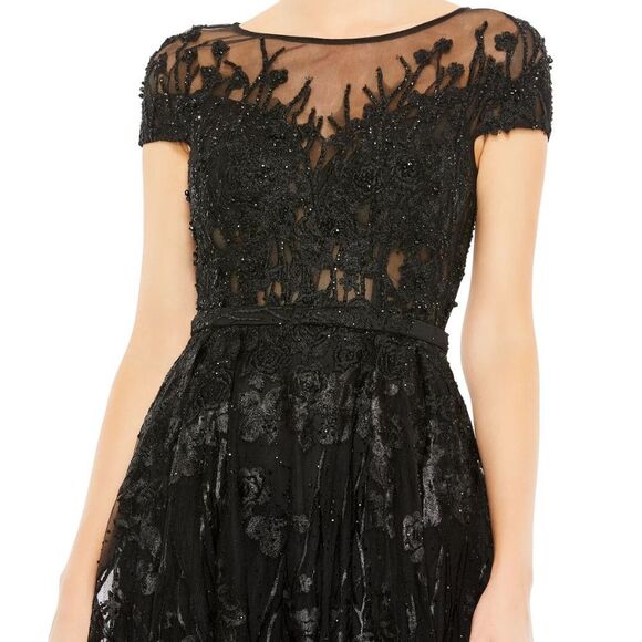 NWT Mac Duggal 20405 EMBELLISHED FLORAL CAP SLEEVE A LINE GOWN - size 16 - Picture 2 of 10